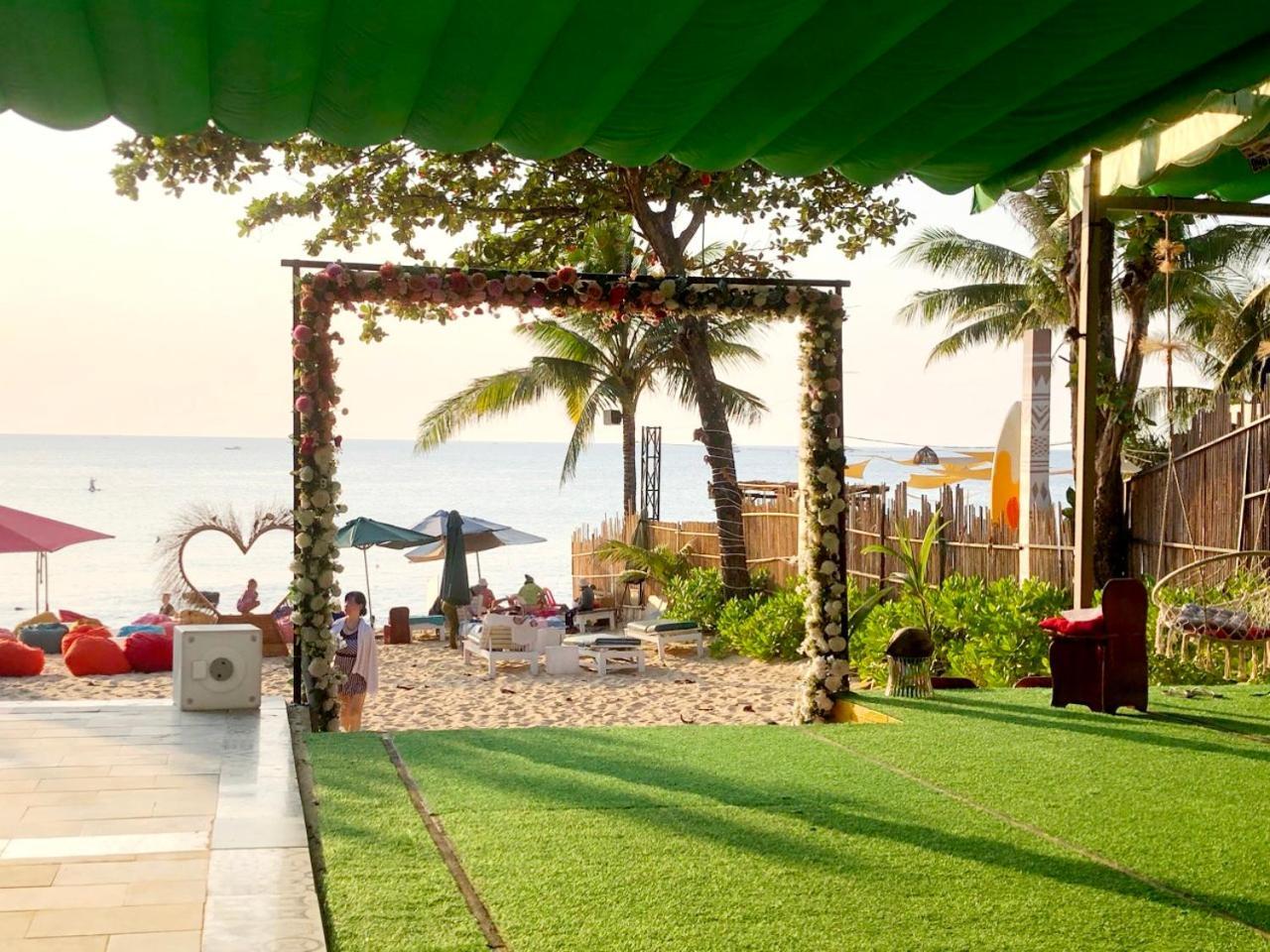 Bb Hotel&Resort Фу Куок Екстериор снимка